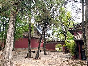 JIUNSHUI TEMPLE DE CONFICIUS (82)